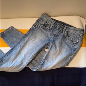Buffalo cropped jeans
